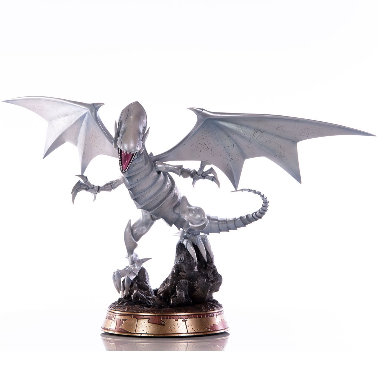 Yu-Gi-Oh! Blue-Eyes White Dragon 14-Inch White Statue